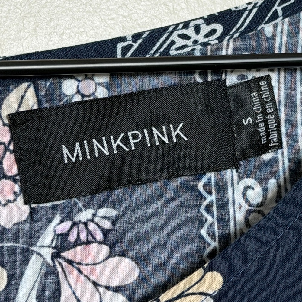 Minkpink Navy Blue Floral Border Print Viscose Short Sleeve Shift Mini Dress S - Picture 3 of 8